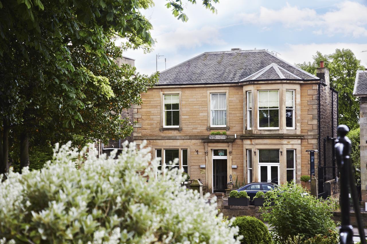 The Roseate Edinburgh - Small Luxury Hotels Of The World Εξωτερικό φωτογραφία The former station building