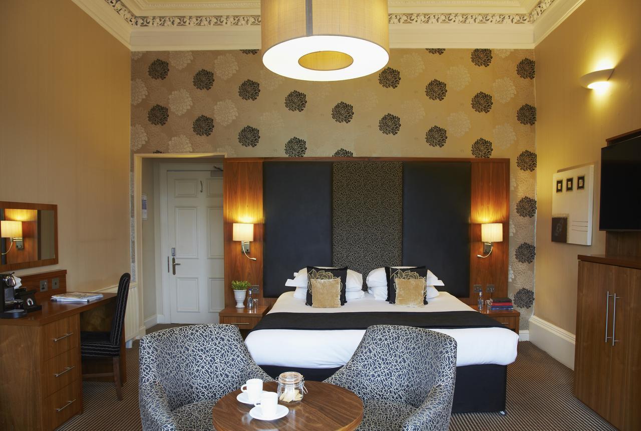 The Roseate Edinburgh - Small Luxury Hotels Of The World Εξωτερικό φωτογραφία A bedroom at the hotel