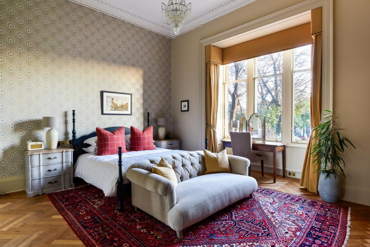The Roseate Edinburgh - Small Luxury Hotels Of The World Εξωτερικό φωτογραφία A bedroom at the hotel