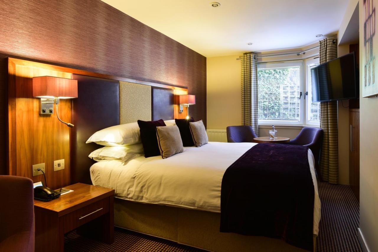 The Roseate Edinburgh - Small Luxury Hotels Of The World Εξωτερικό φωτογραφία A bedroom at the hotel