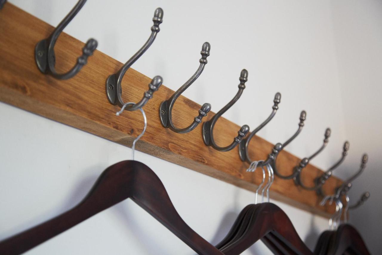 The Roseate Edinburgh - Small Luxury Hotels Of The World Εξωτερικό φωτογραφία A coat rack